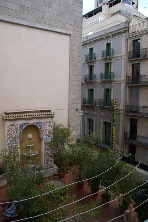 Mimi Ramblas * Barcelona
