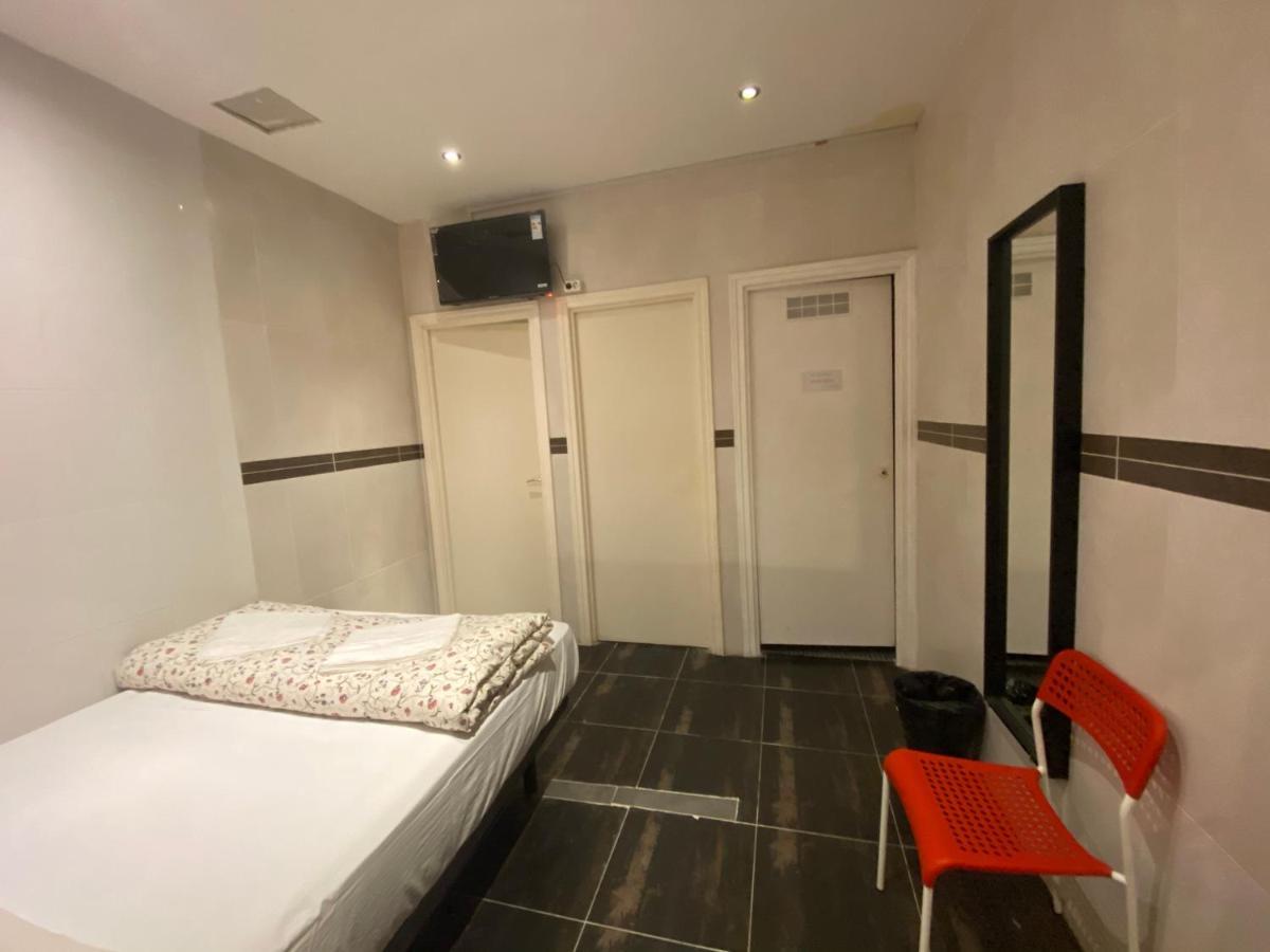 Hostel Granvia 628 *
