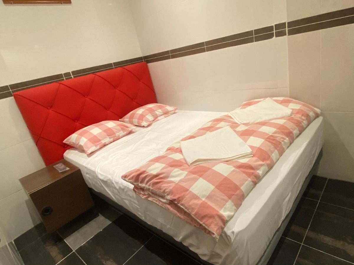 Granvia 628 Hostel *