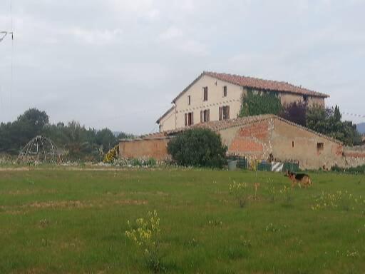 Masia Cal Lari *