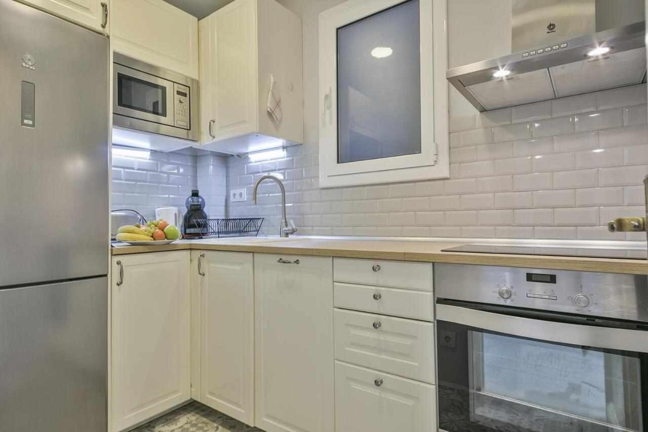 Apartamento Alejandro En Bcn Apartment *