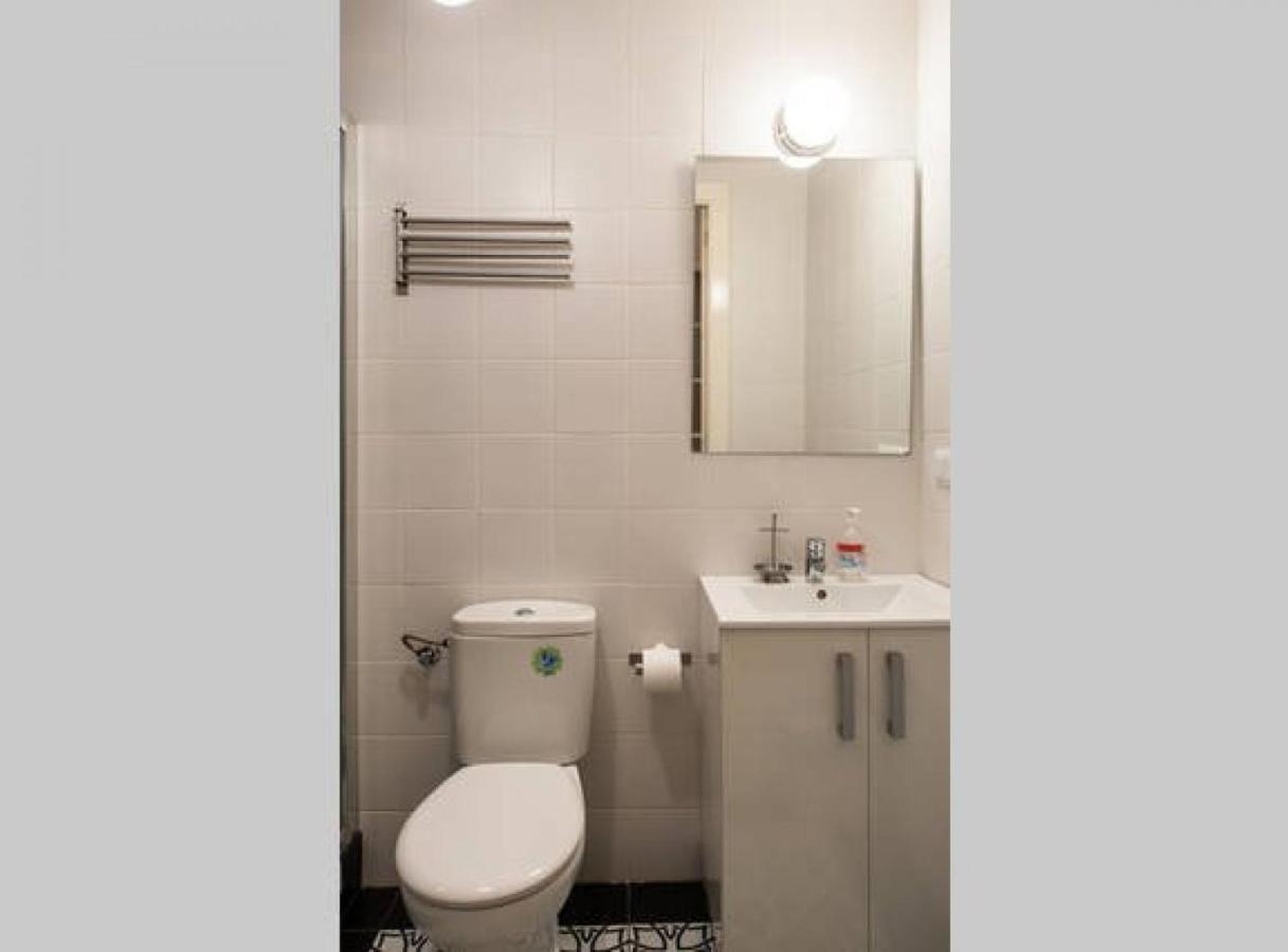 Piquer Apartment Barcelona