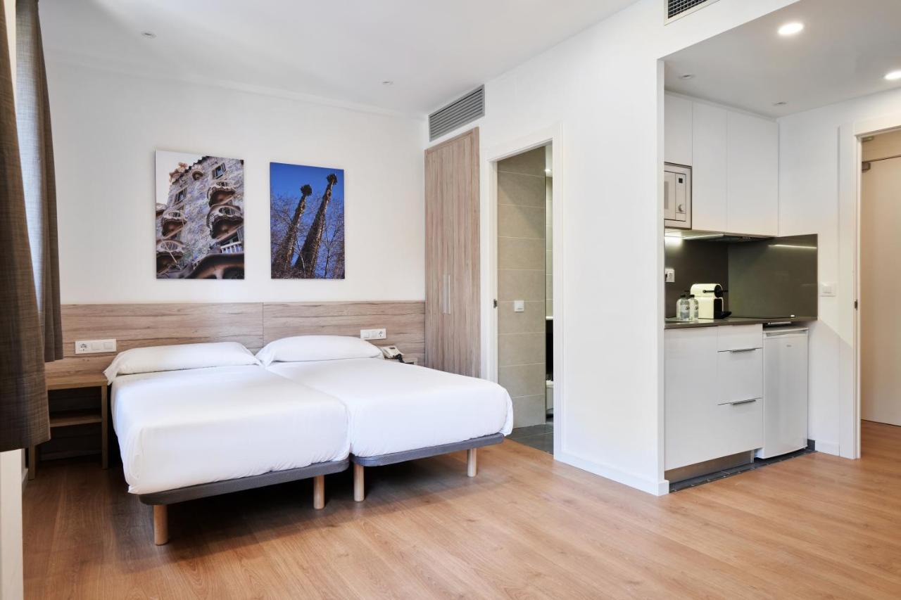 Augusta Aparthotel