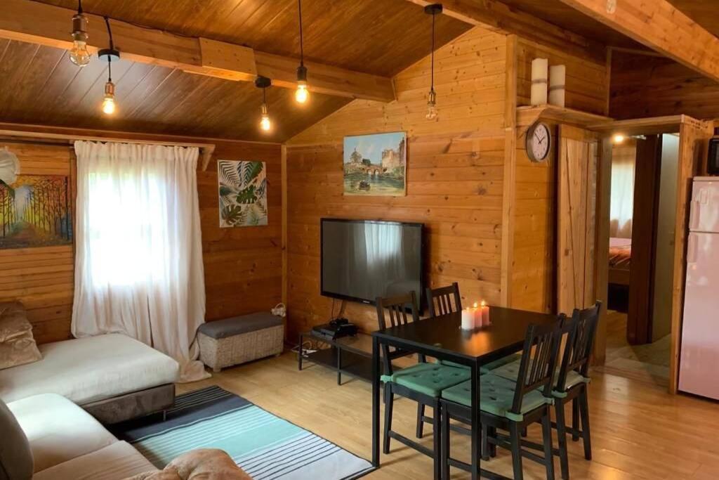 Hermosa Cabana A Menos De 15 Minutos De Chalet Barcelona