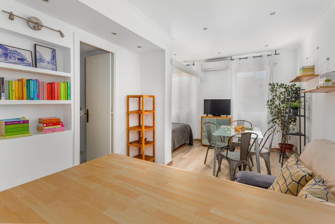 Playa De Bogatell - Soleada Y Serena Appartement *