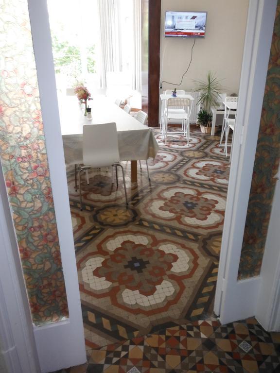 Guest house Eixample 2*
