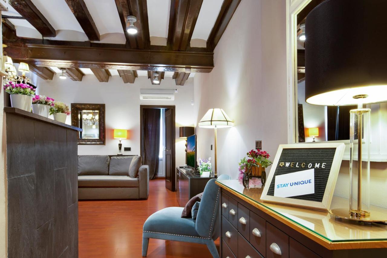 U-nique Carretes Apartment Barcelona