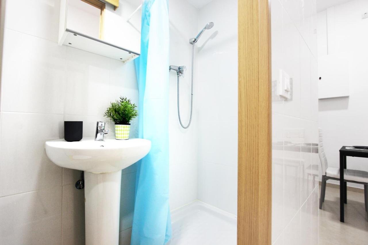 Two Bedroom Sant Antoni * Barcelone