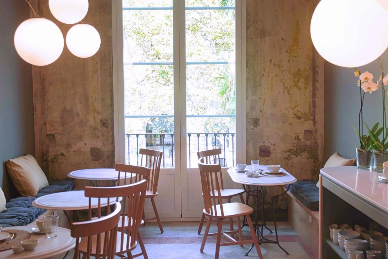 Couette-café Factory Gardens *