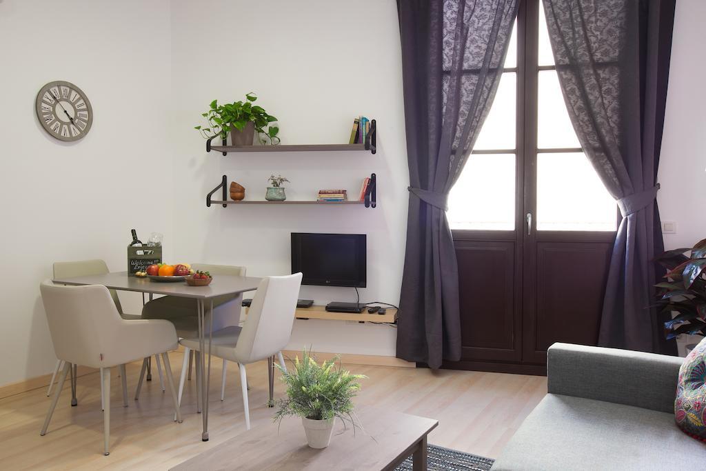 Appartement No 15 - The Streets *