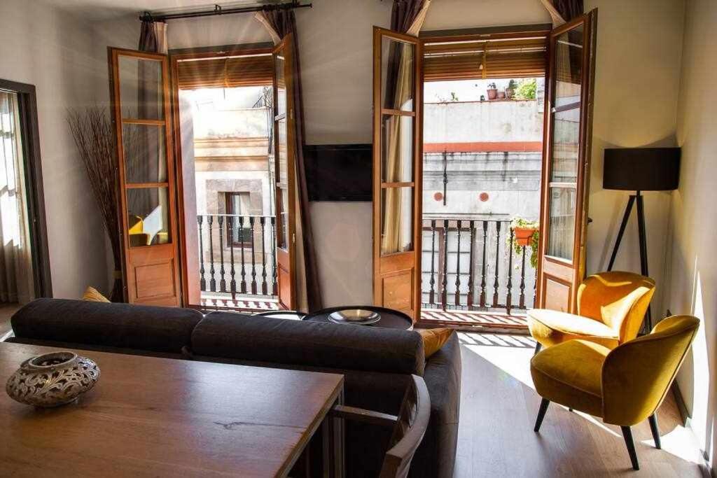 Inspired By Enjoyapartments * Barcelona