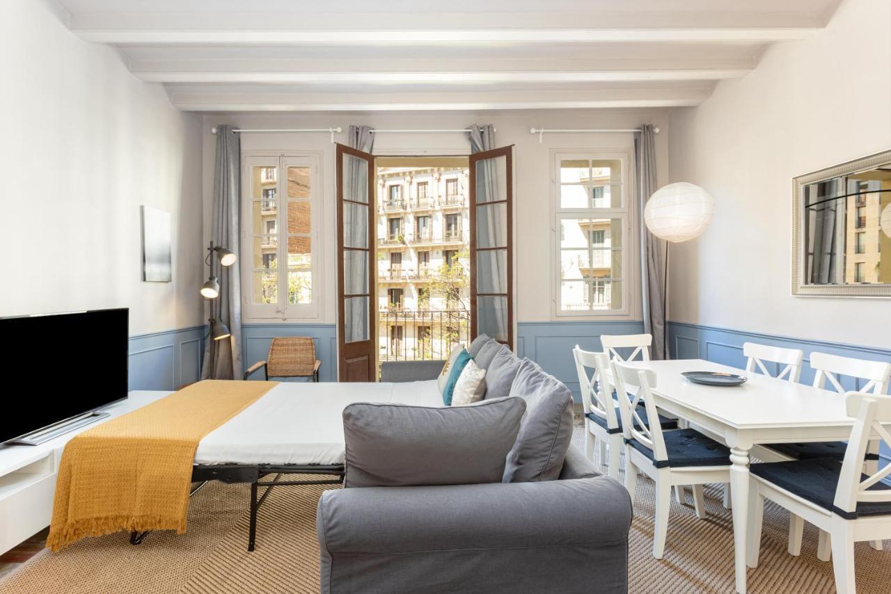 Apartment Luxurious-historical With Terrace