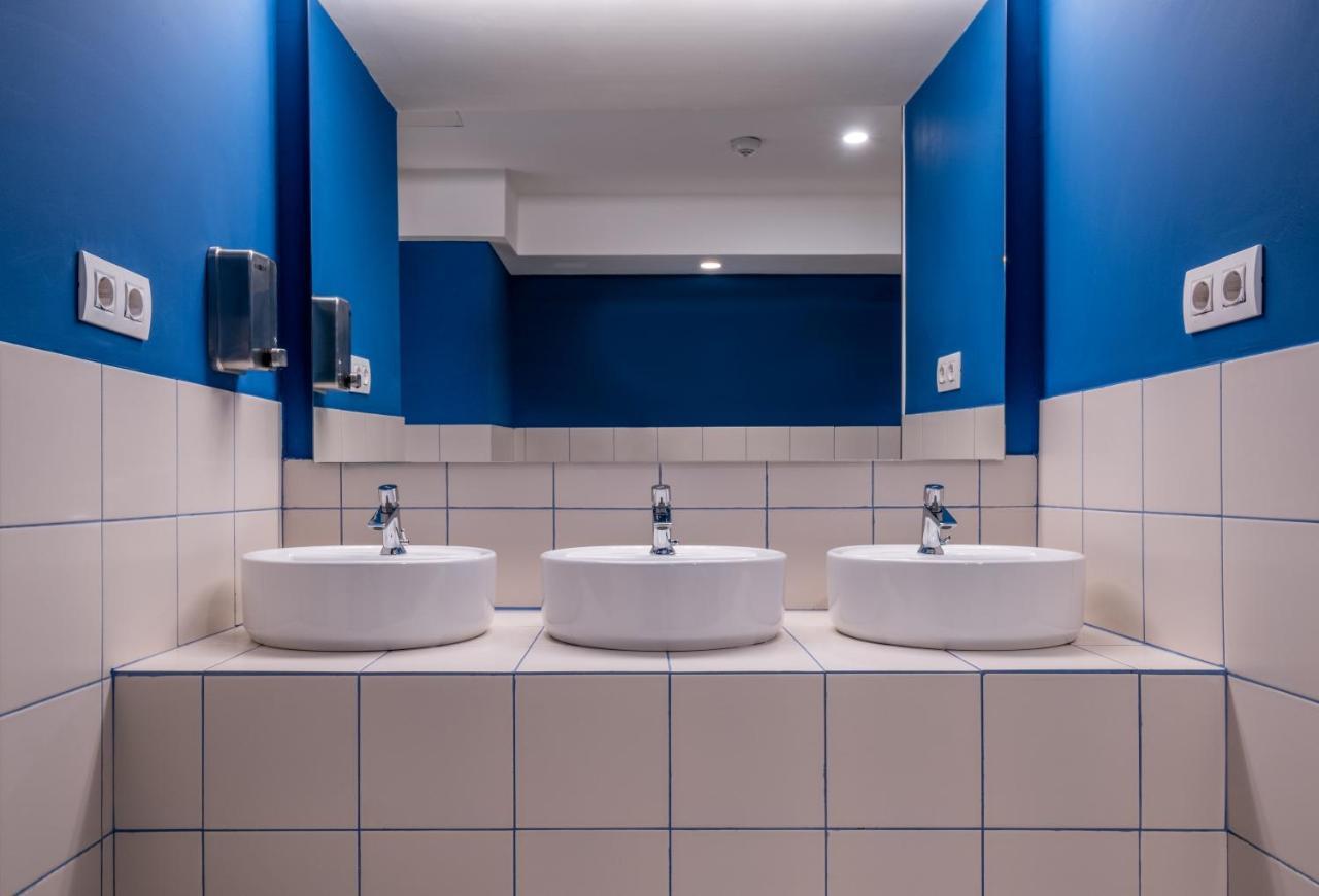 Hostel Latroupe Poblenou *