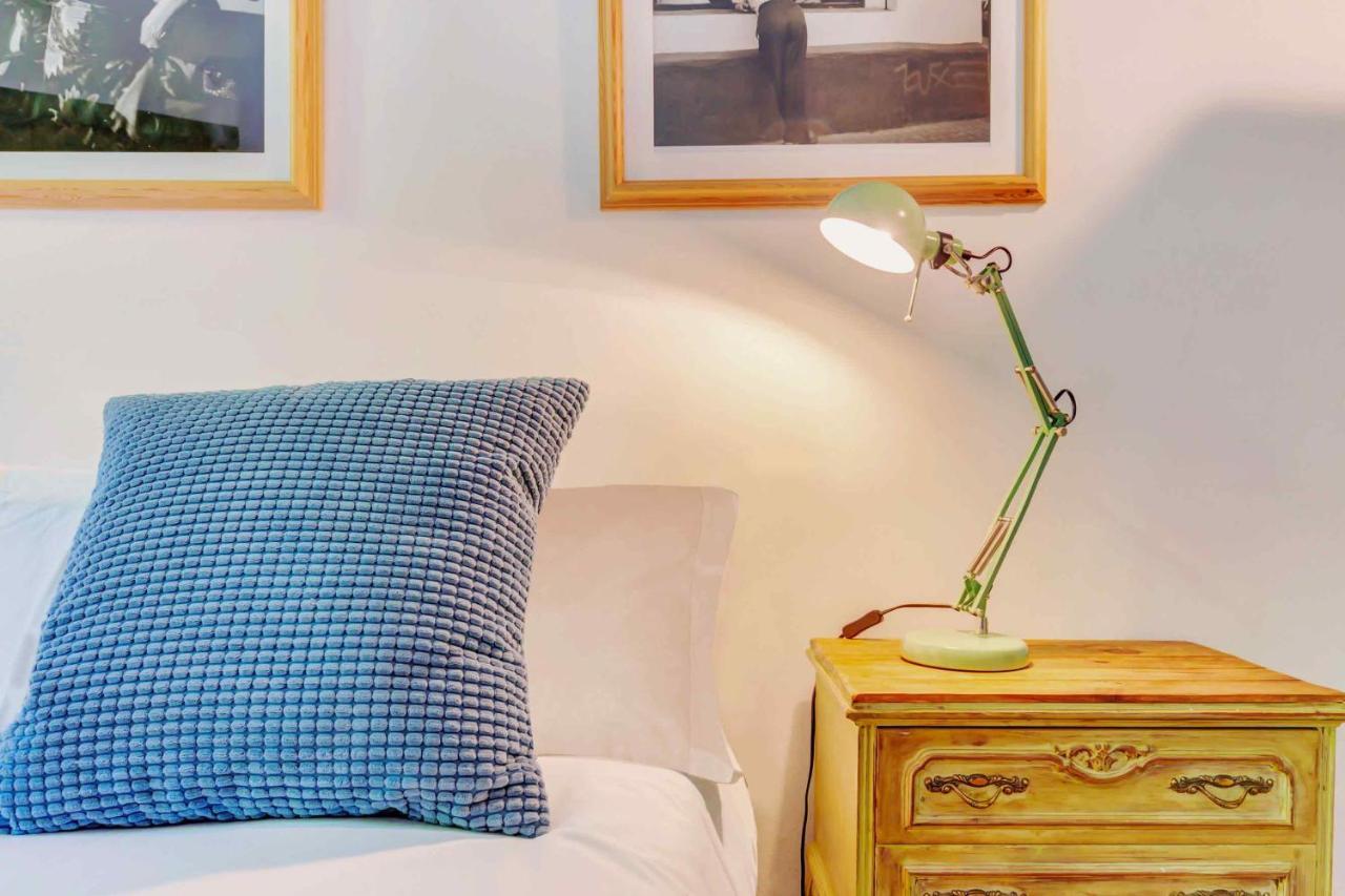 Factory Suites Barcelona Hostel *