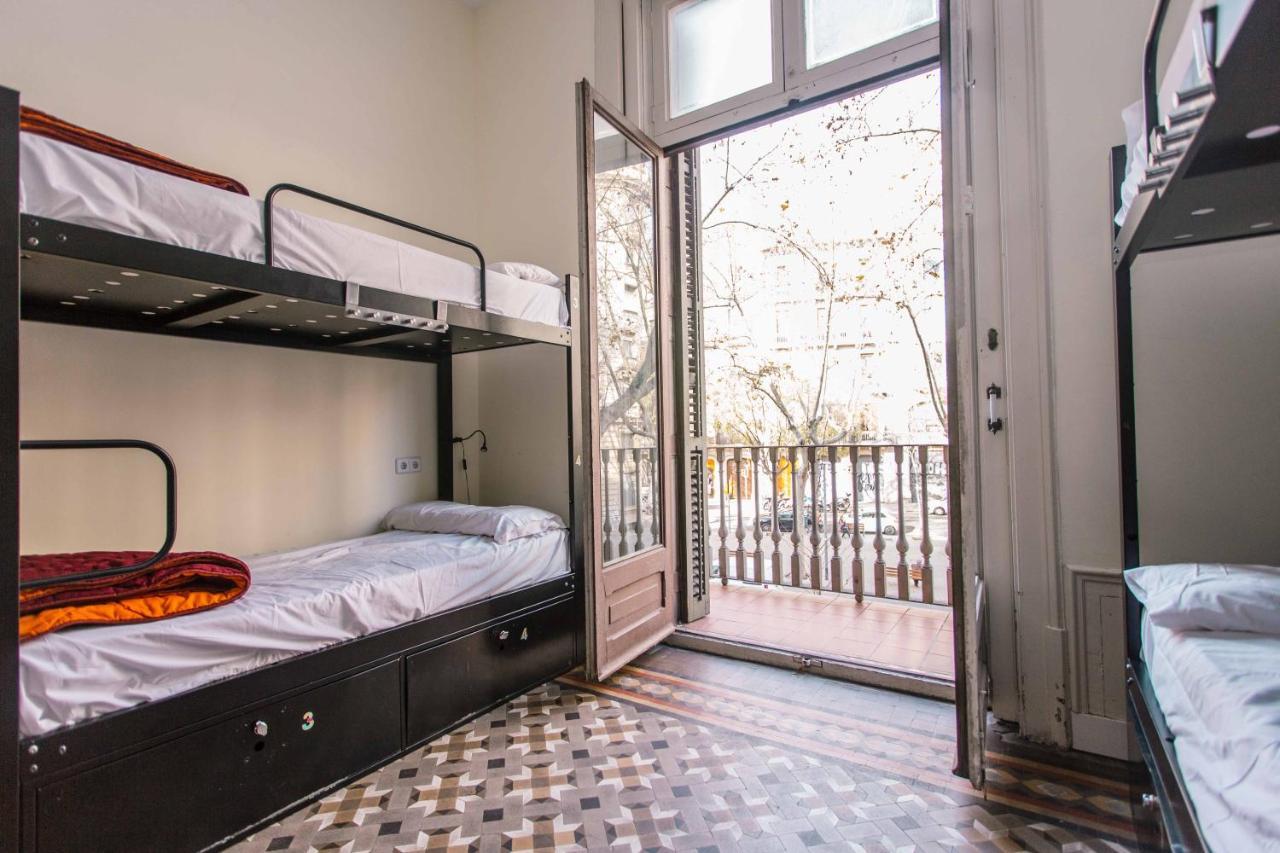 360 Borne Hostel