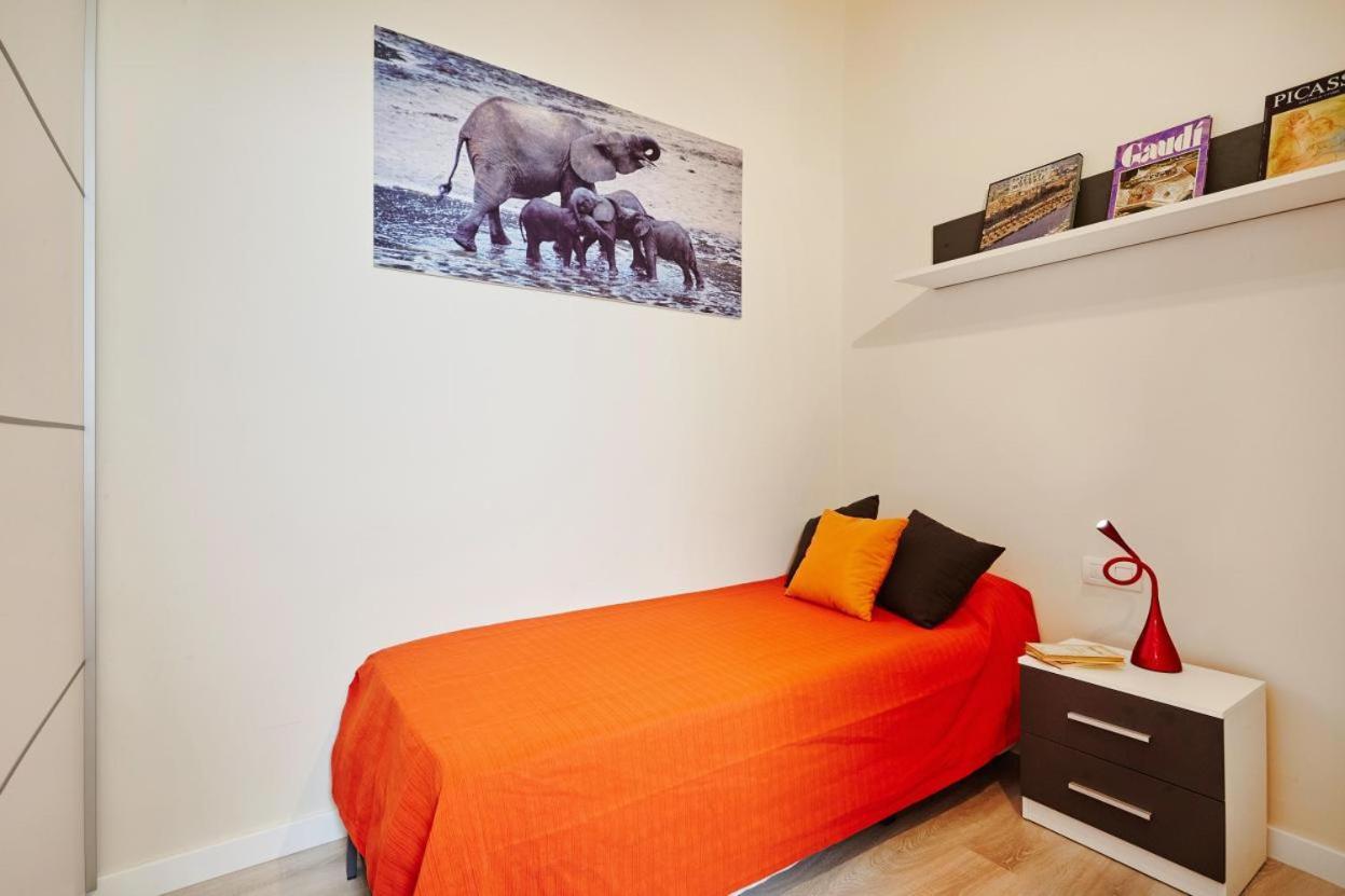 Lovely & Bright Bogatell Beach Appartement *