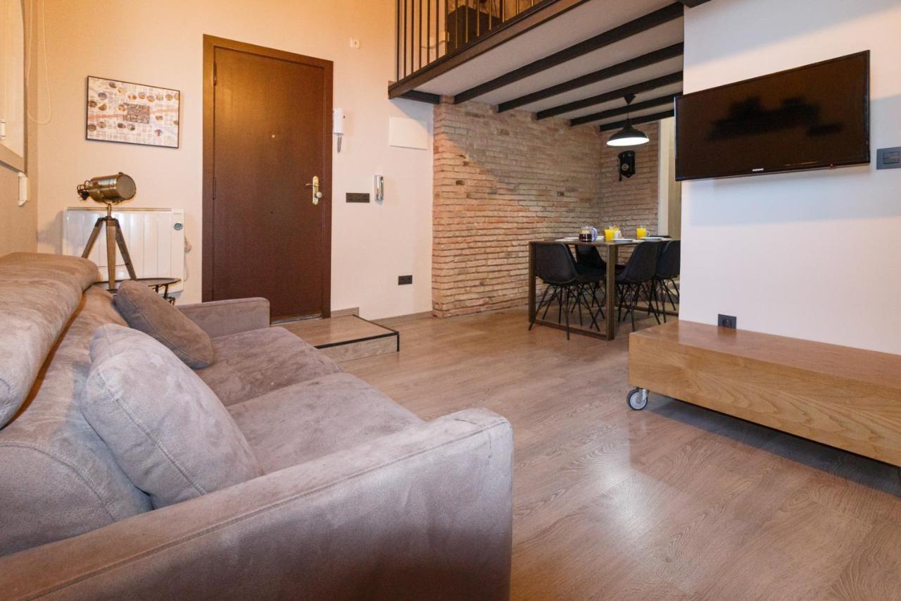 Duplex In Poblenou, Near The And Perfect For Vacations