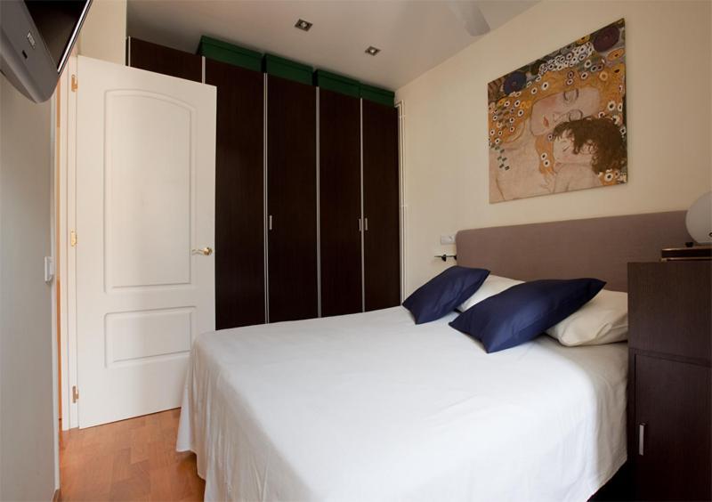Rentbcn Gracia Jardinets Appartement *