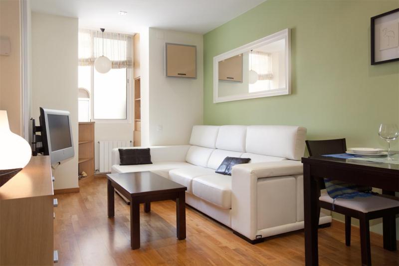 Rentbcn Gracia Jardinets Appartement Barcelona