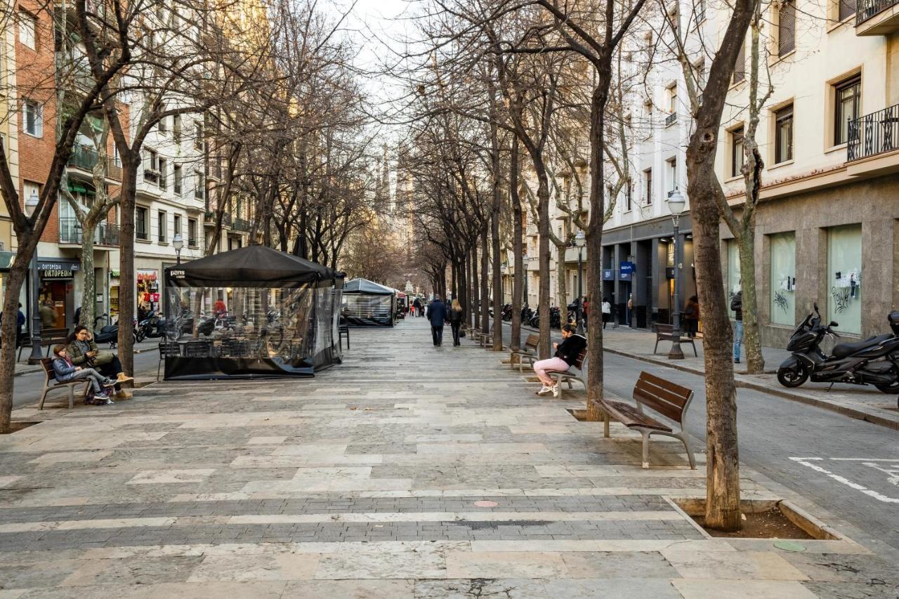 Fridays Flats Whisper-Quiet Near Sagrada'S Heart Apartment Barcelona