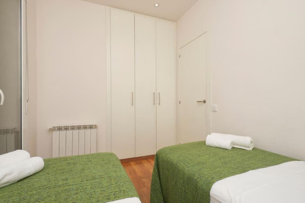 Autentic Monumental Apartment Barcelona
