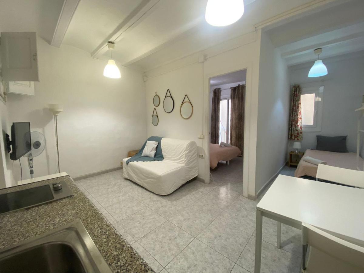 Apartment 07 Basic Center Barcelona3 1 Barcelona