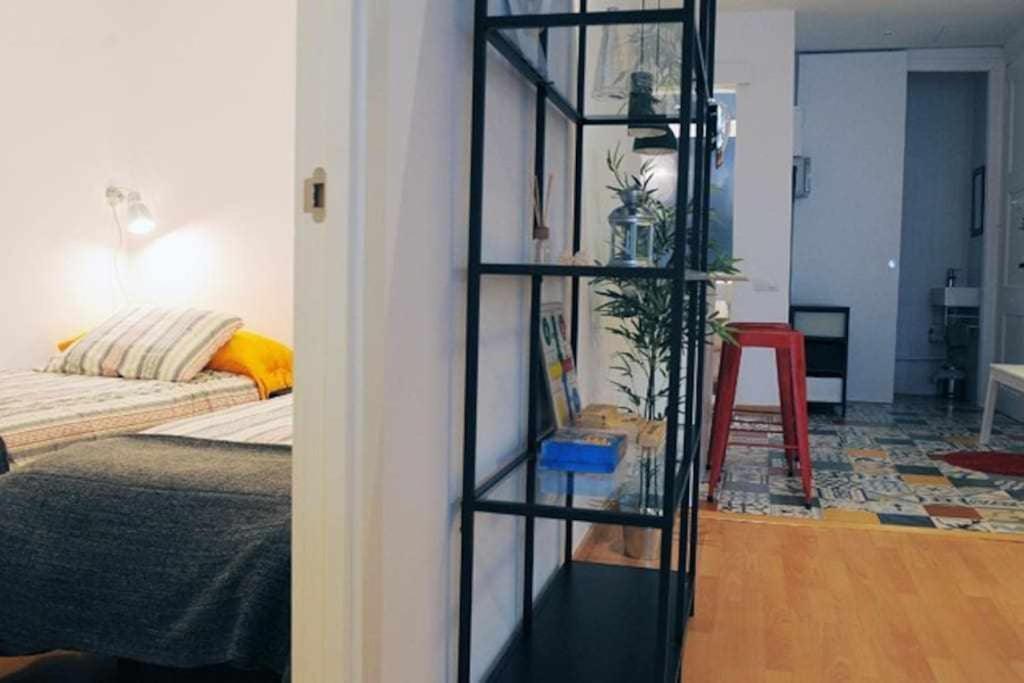 Modern Apartment *