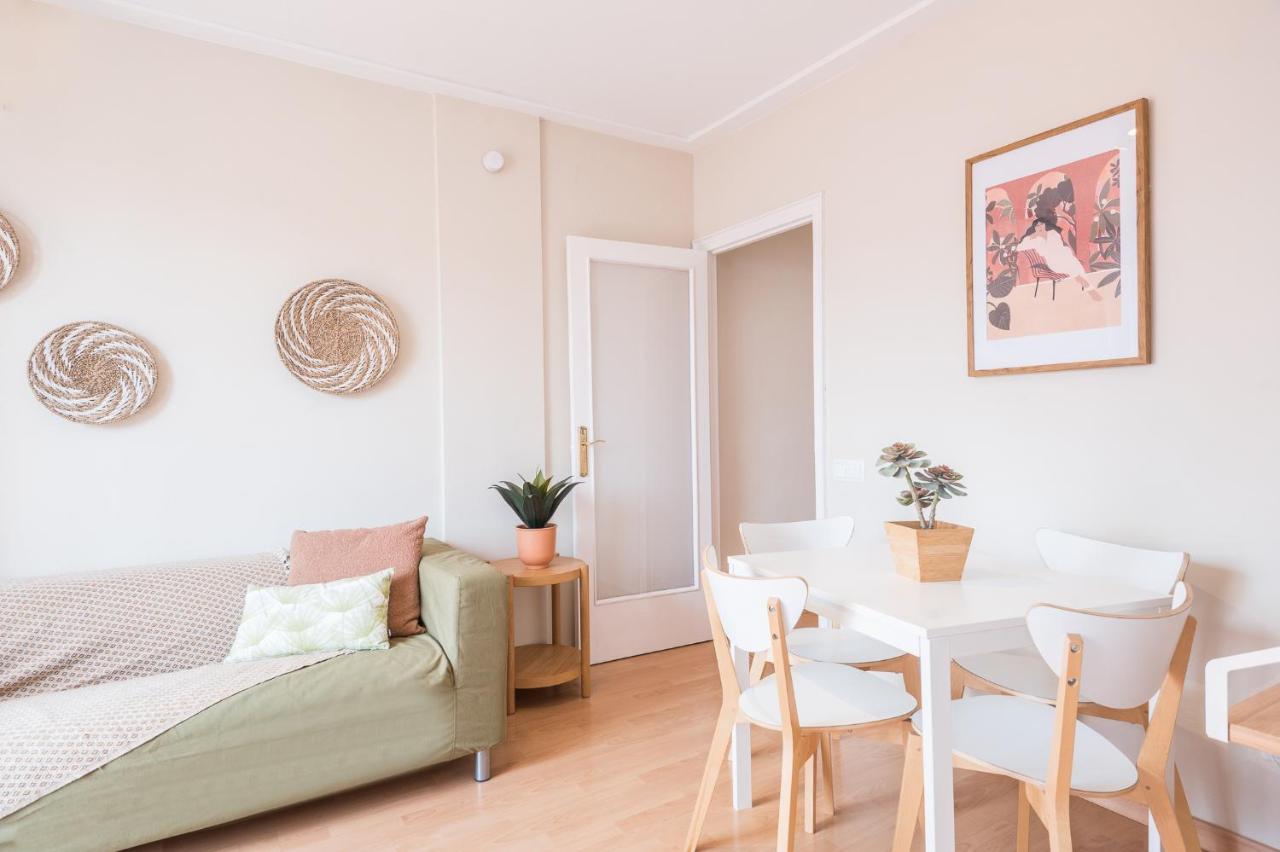 Apartment Dreamy Sunsets In A Penthouse With Terrace
