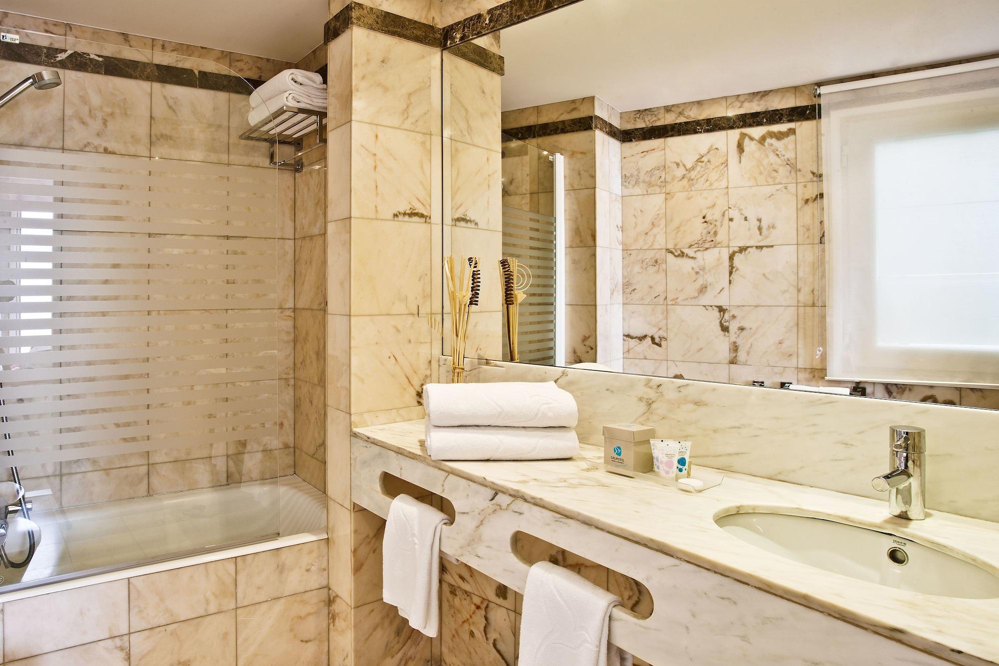 Grupotel Gravina
