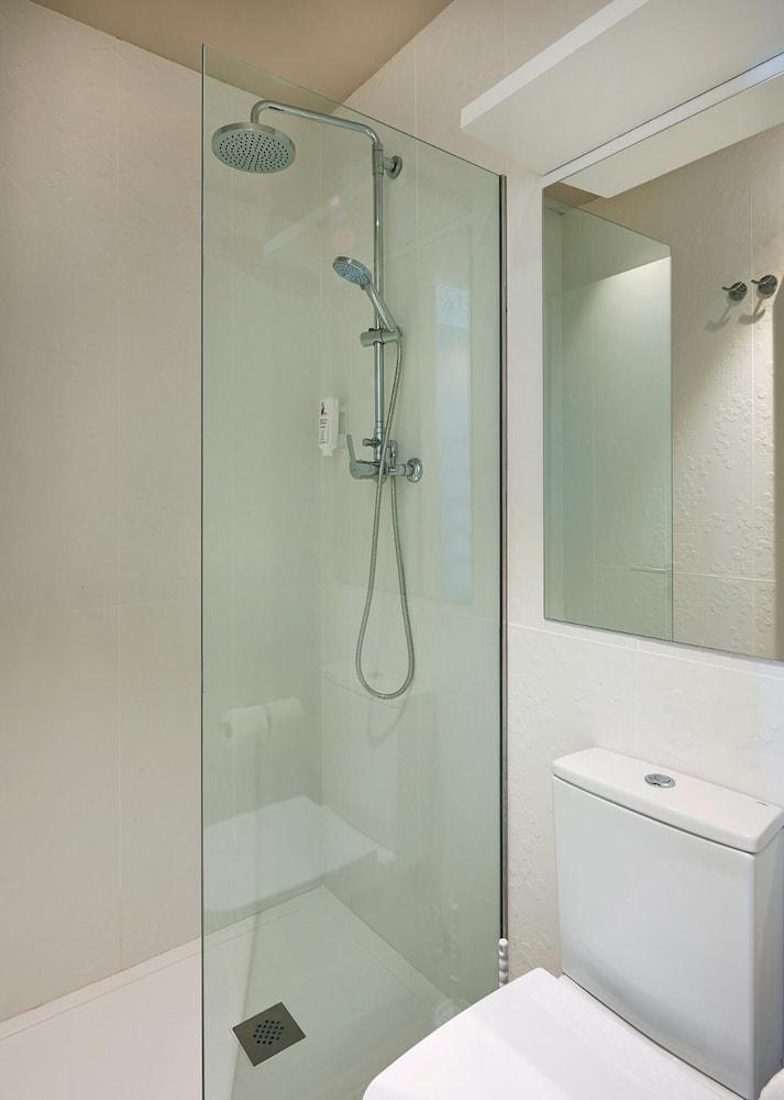 Hostal Central Barcelona Maison d'hôtes 2*