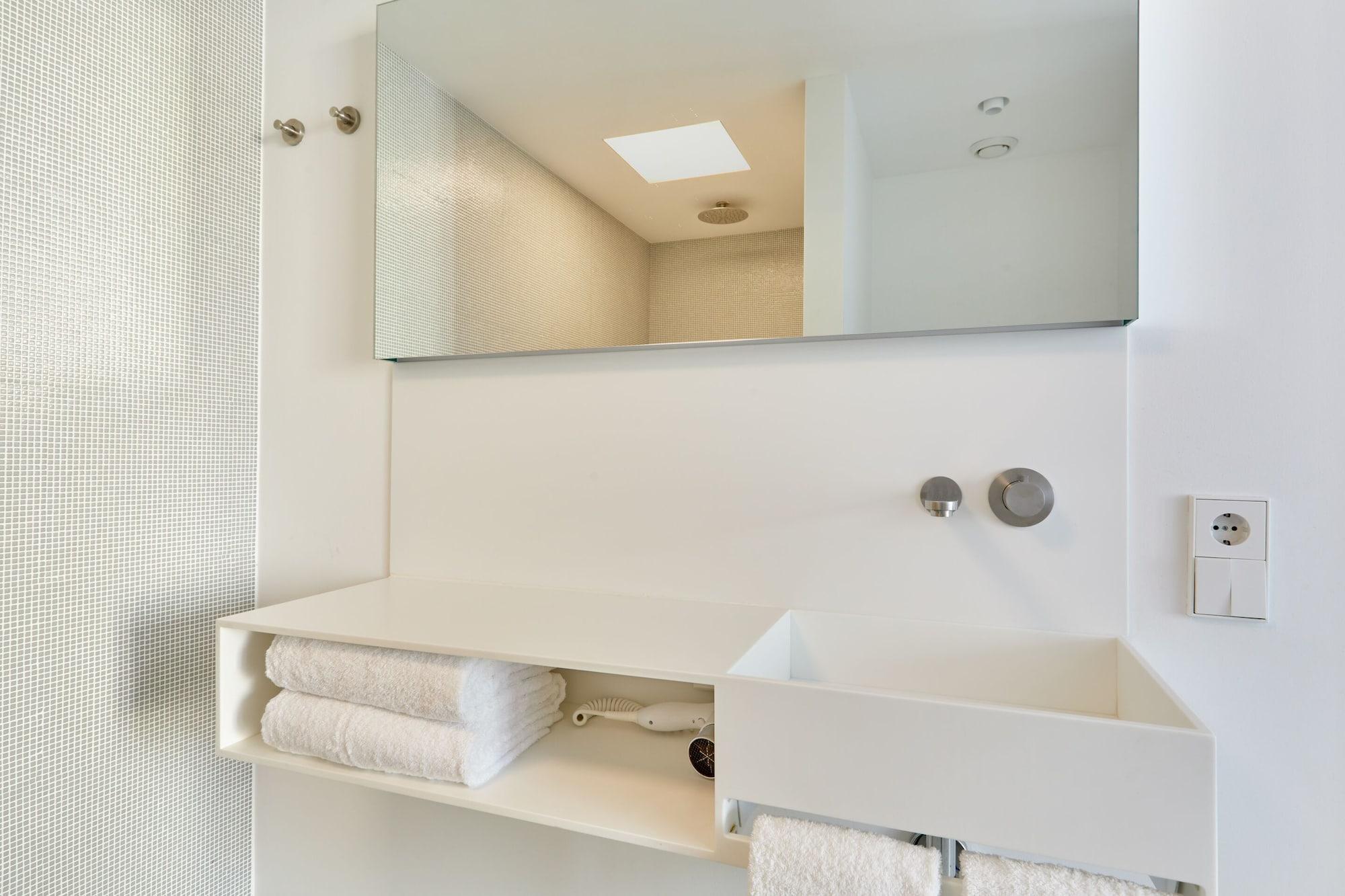 Hotel La Casa Del Sol Hotel Gracia, Sonder By Marriott Bonvoy 3*