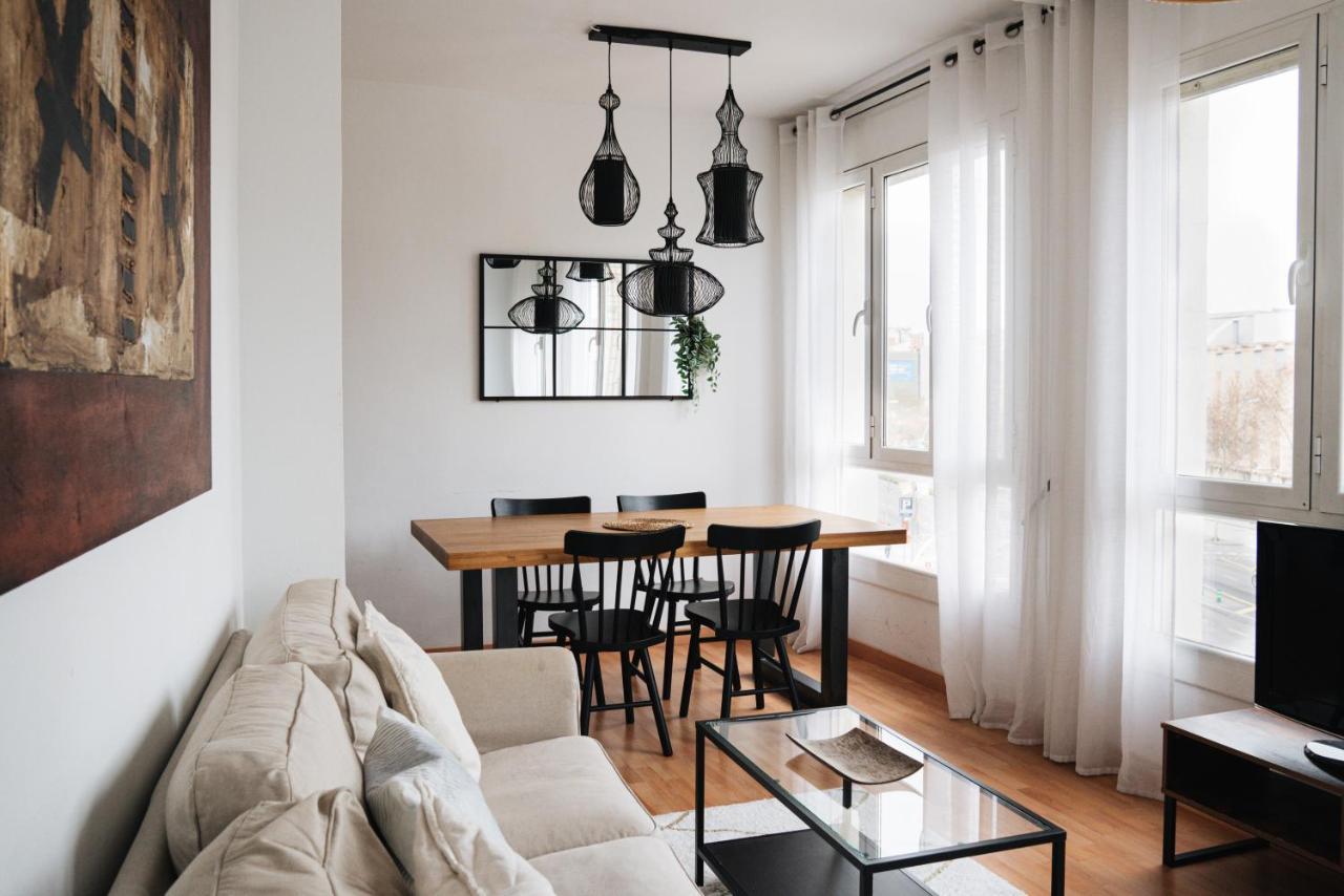 Sunny And Modern Ideal For Groups * Barcelona