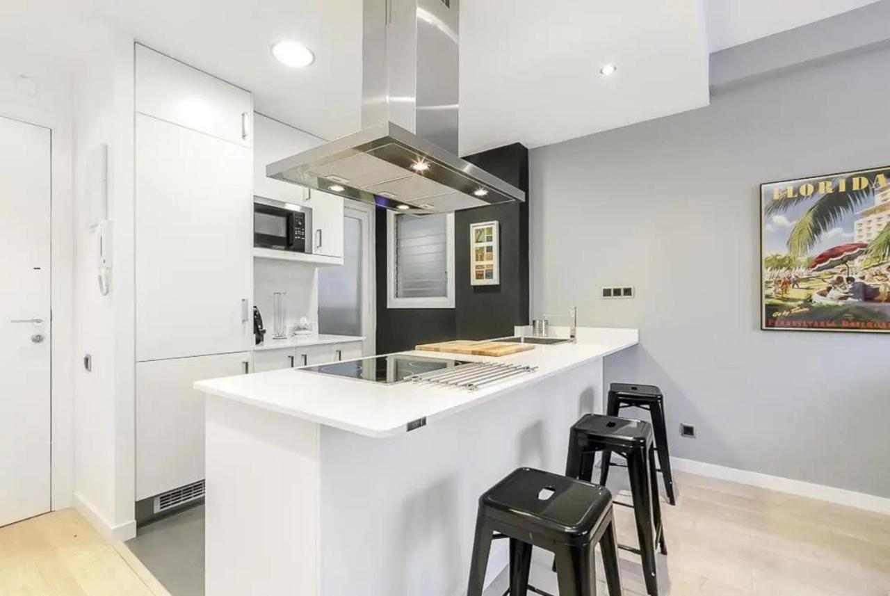 Apartment 51sam1021 - Modern Near Montjuic Barcelona