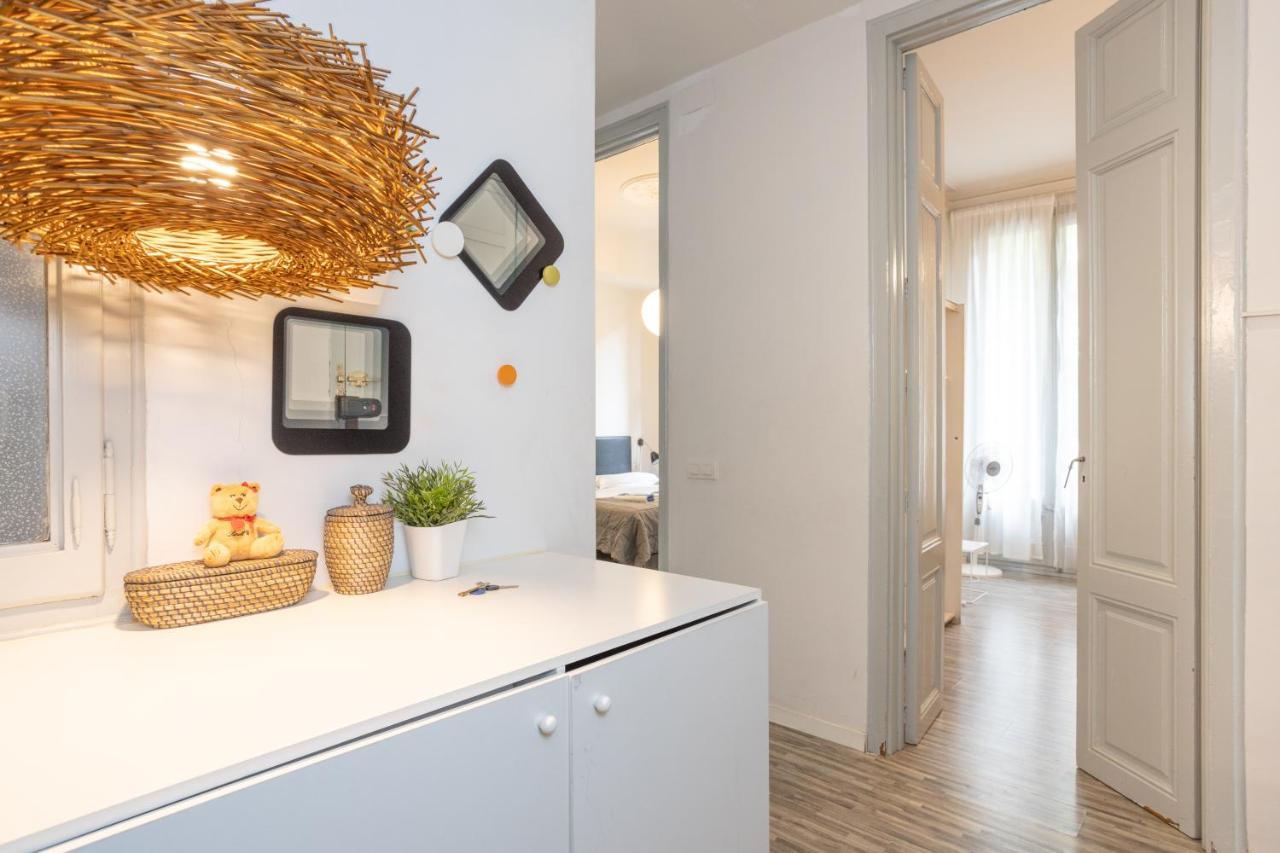 Aparteasy - Casanova Elegance Apartment Barcelona