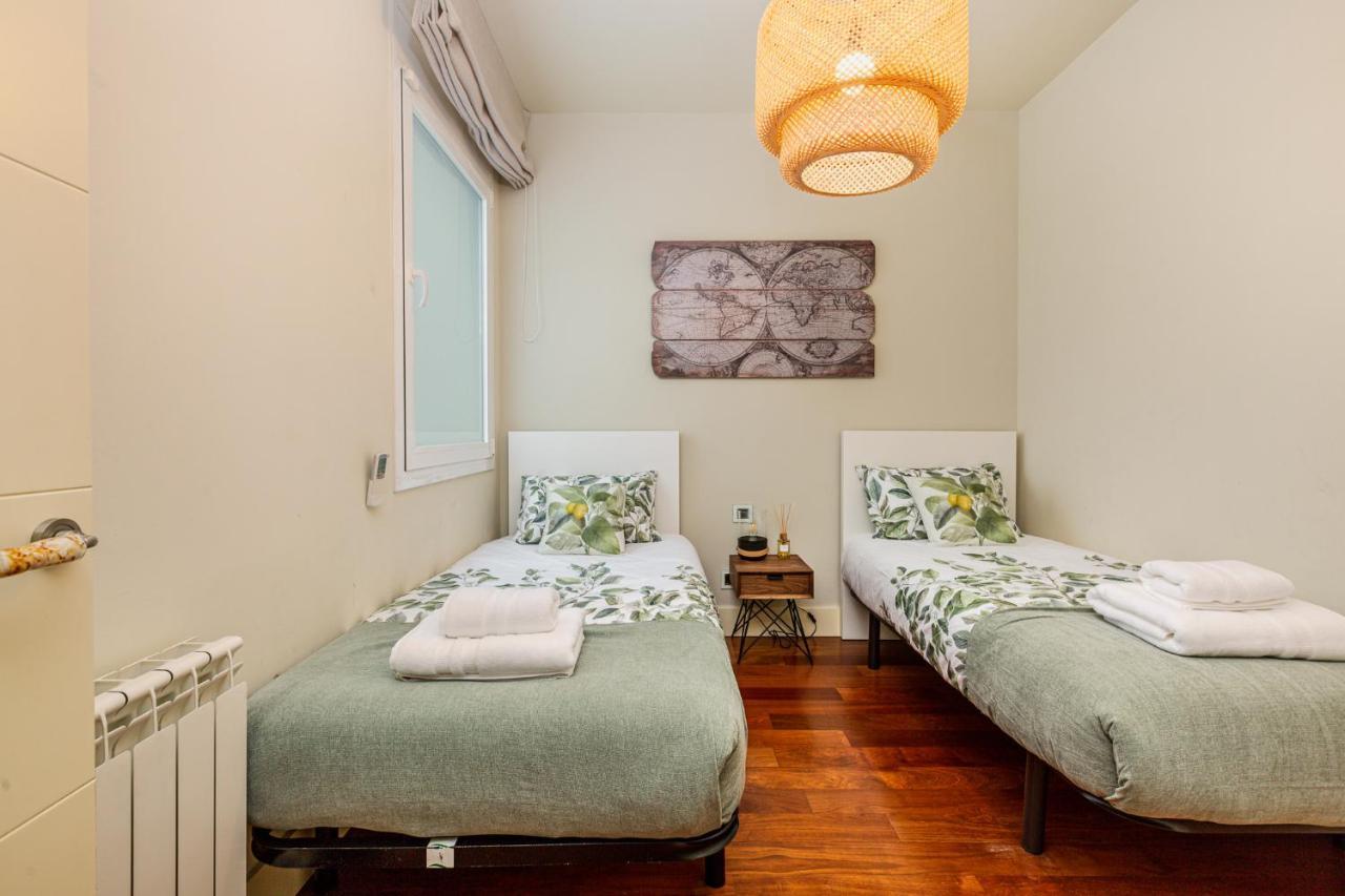 3br - 2bh Luxury 5 Min From Paseo De Gracia Apartment *