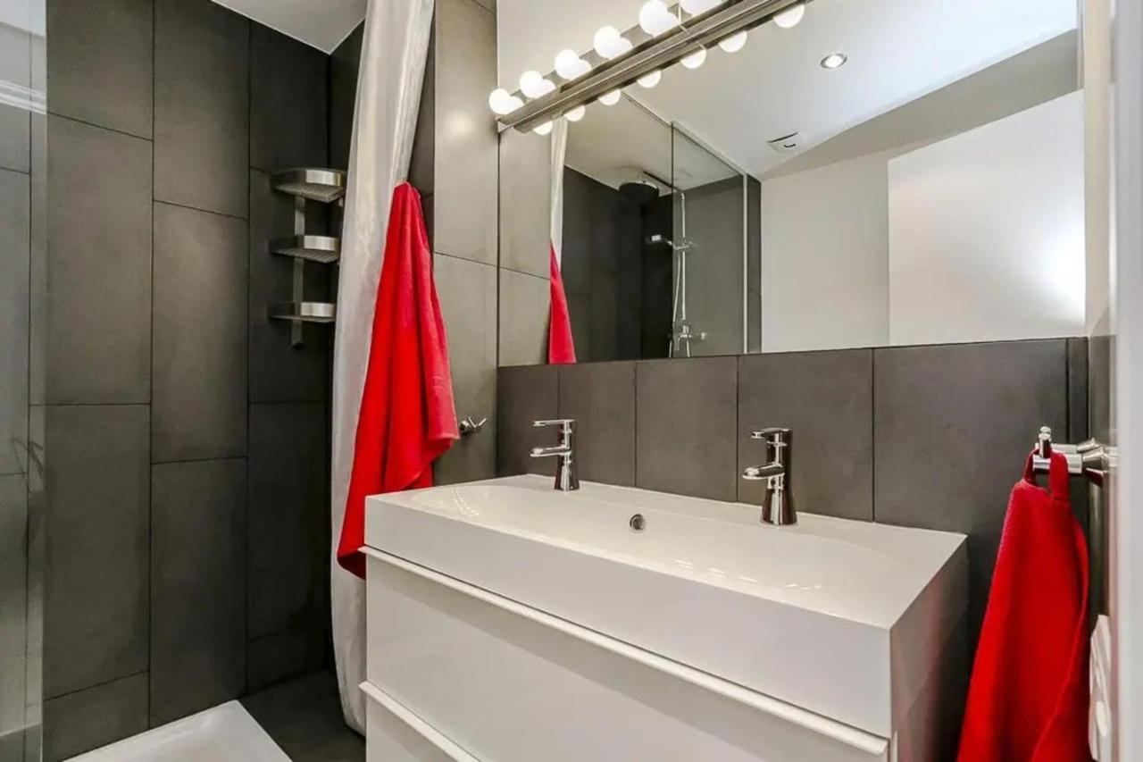 51sam1021 - Modern Near Montjuic Apartment