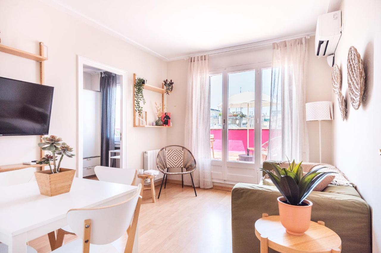 Dreamy Sunsets In A Penthouse With Terrace Apartment