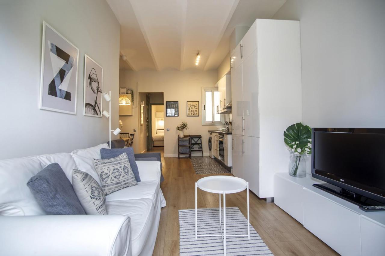 31ent1027 - Mediterranean Decorated Apartment *