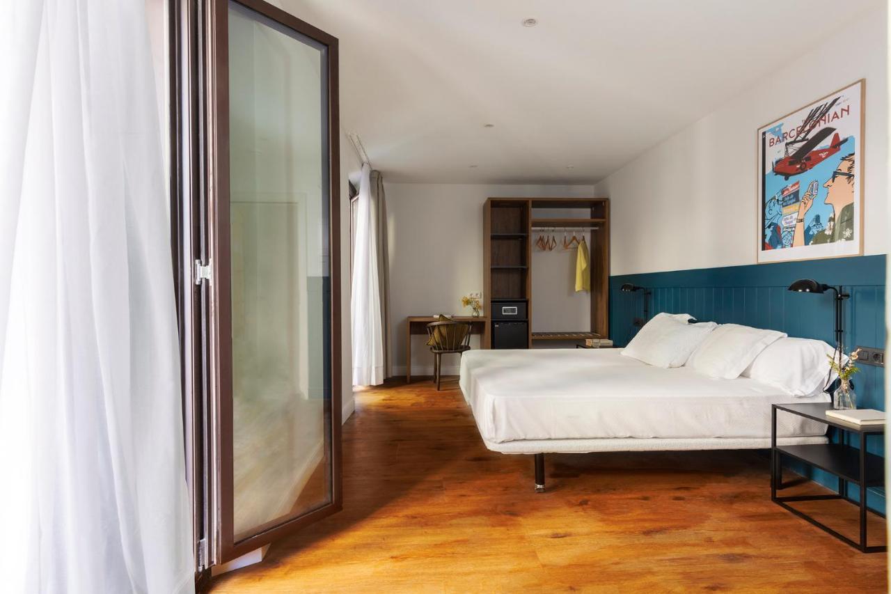 Som Nit Port Vell Guest house