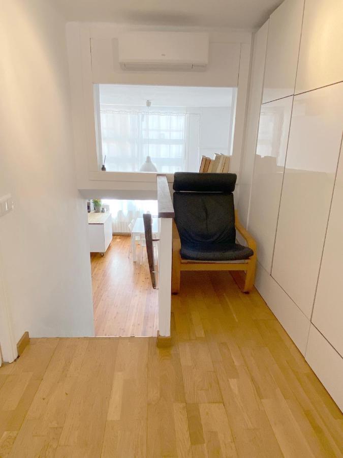 Apartamento Artsy In Poble Sec - Plaza Espanya *