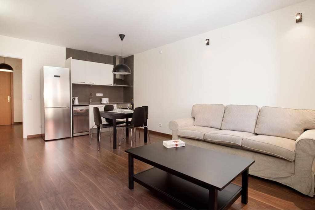 Centrico Con Terraza En Gracia Apartment *