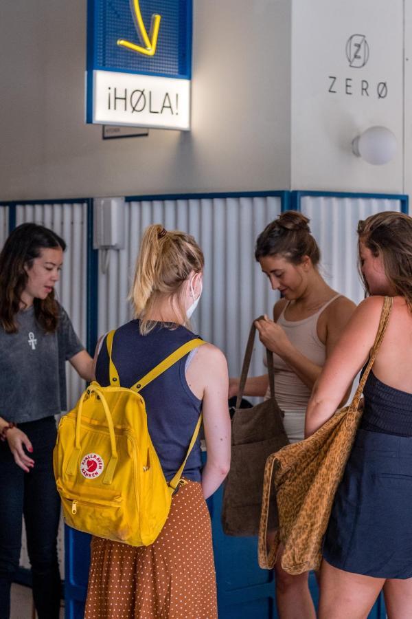 Latroupe Poblenou Hostel Barcelona