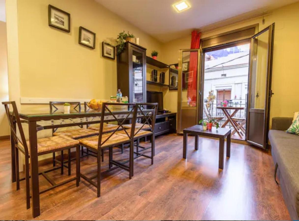 Ramblasrentals Cozy Renovated 2br With Balcony Lift 20m Rambla - Parking - Wifi Apartment *