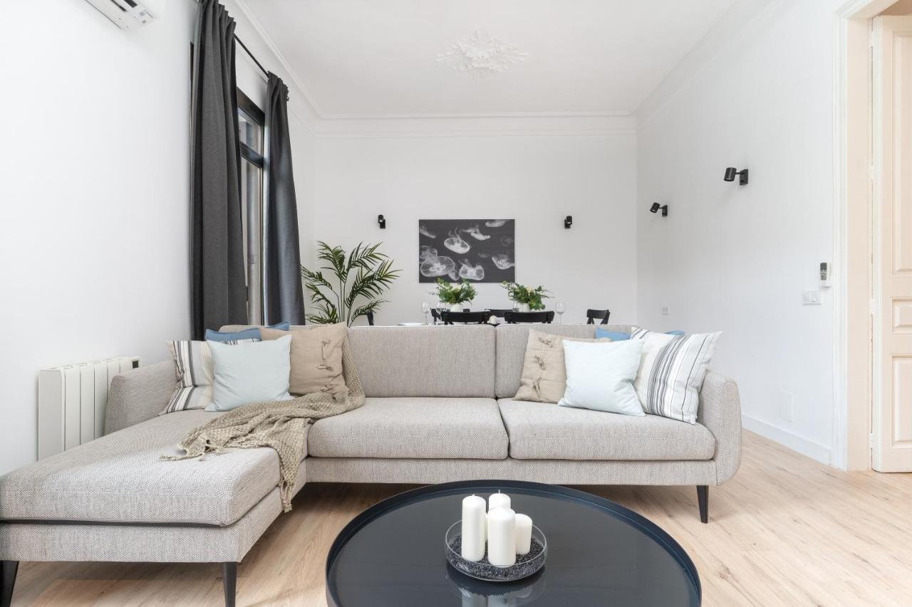 Apartment 5br - 3bh Luxury In The City Center Barcelona