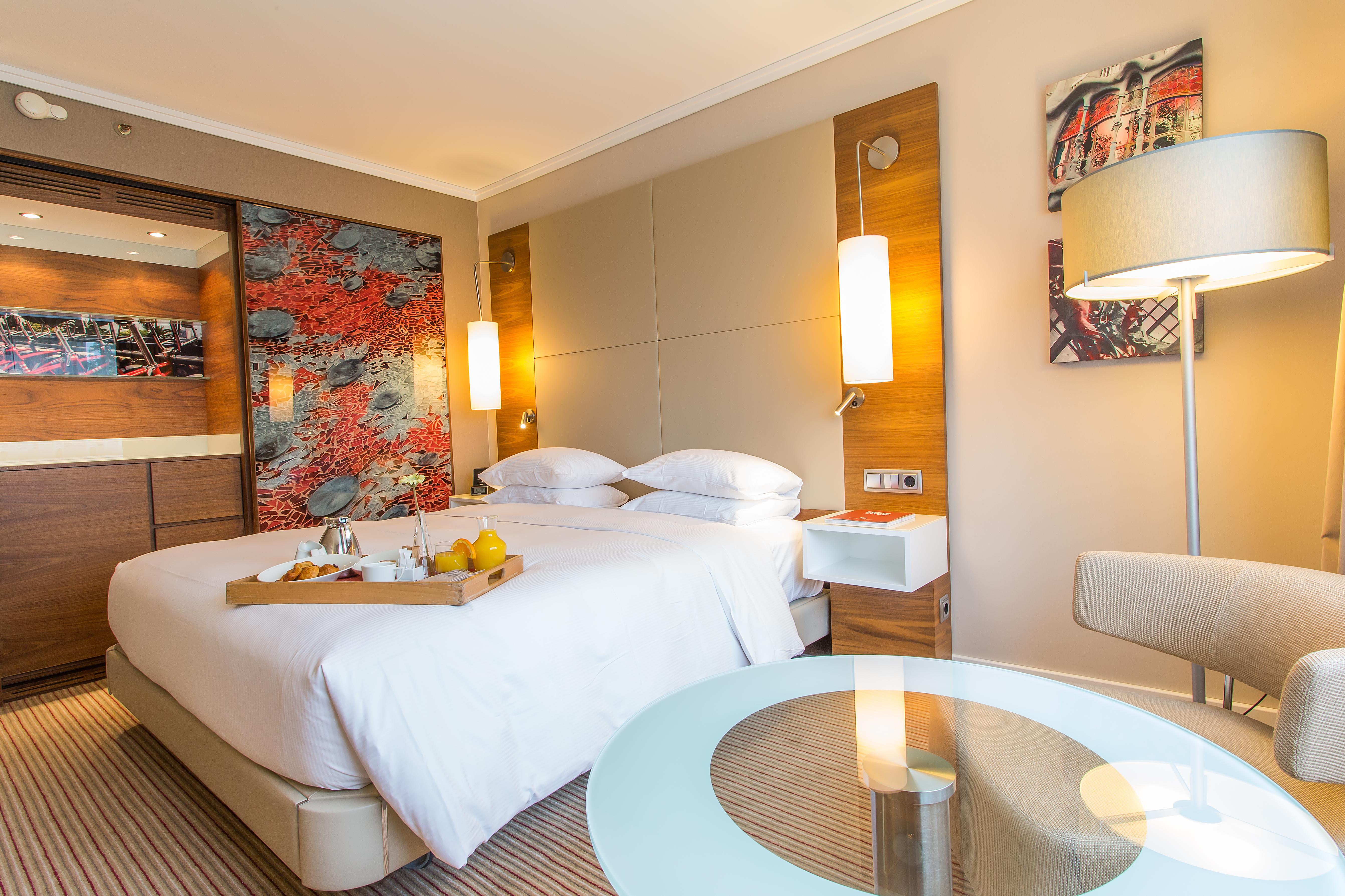 Hilton Hotel 4*