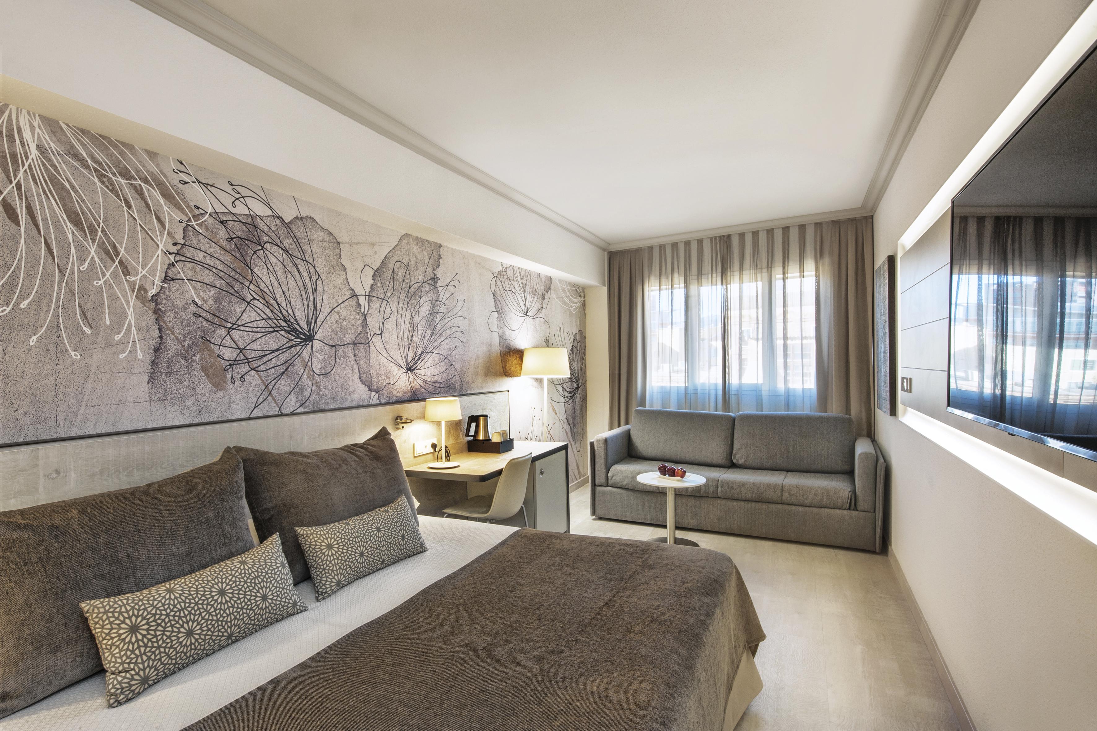 Hotel Sallés Pere Iv 4*