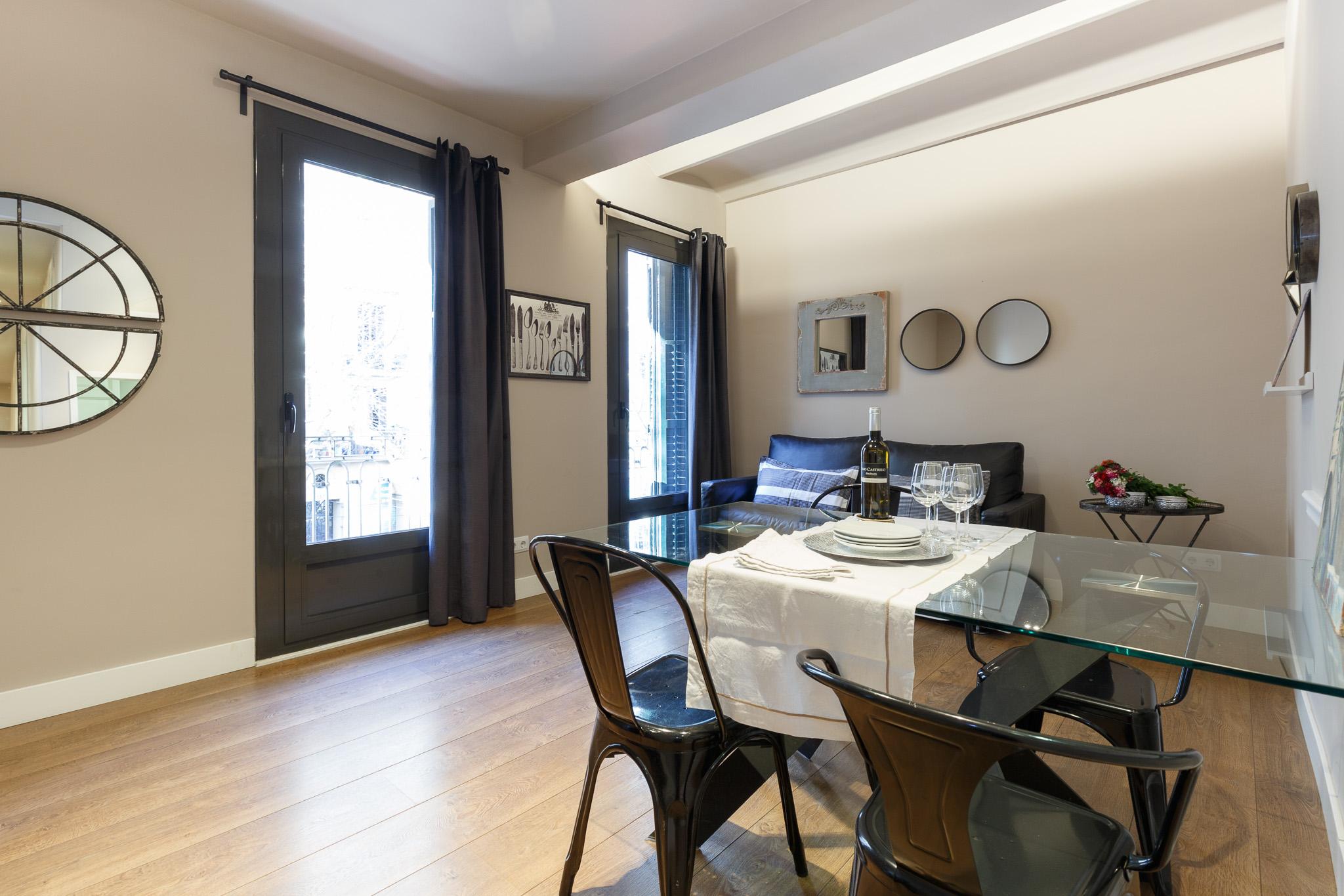 Ainb Eixample-miro Appartement