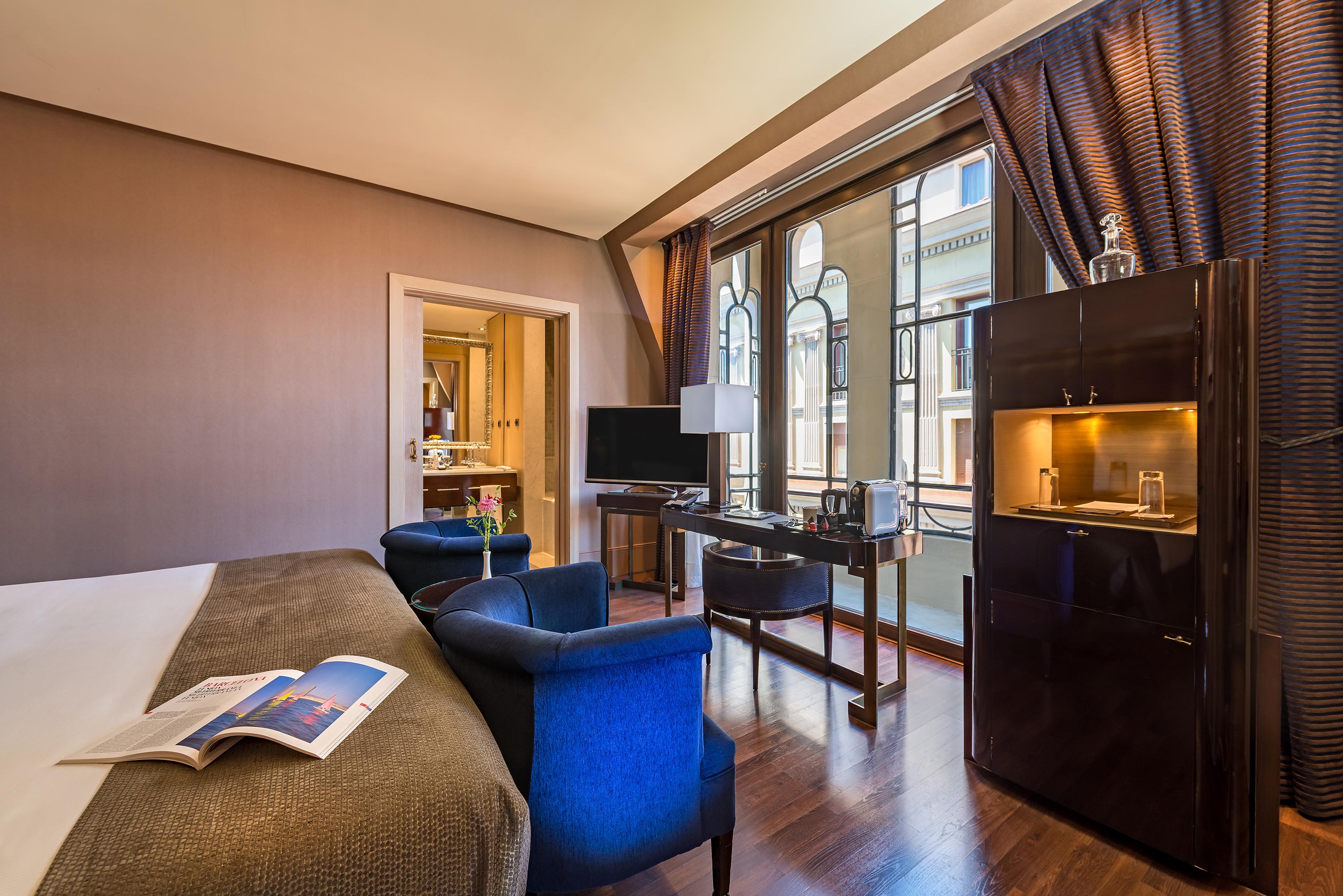 Casa Fuster G.l Monumento Barcelone