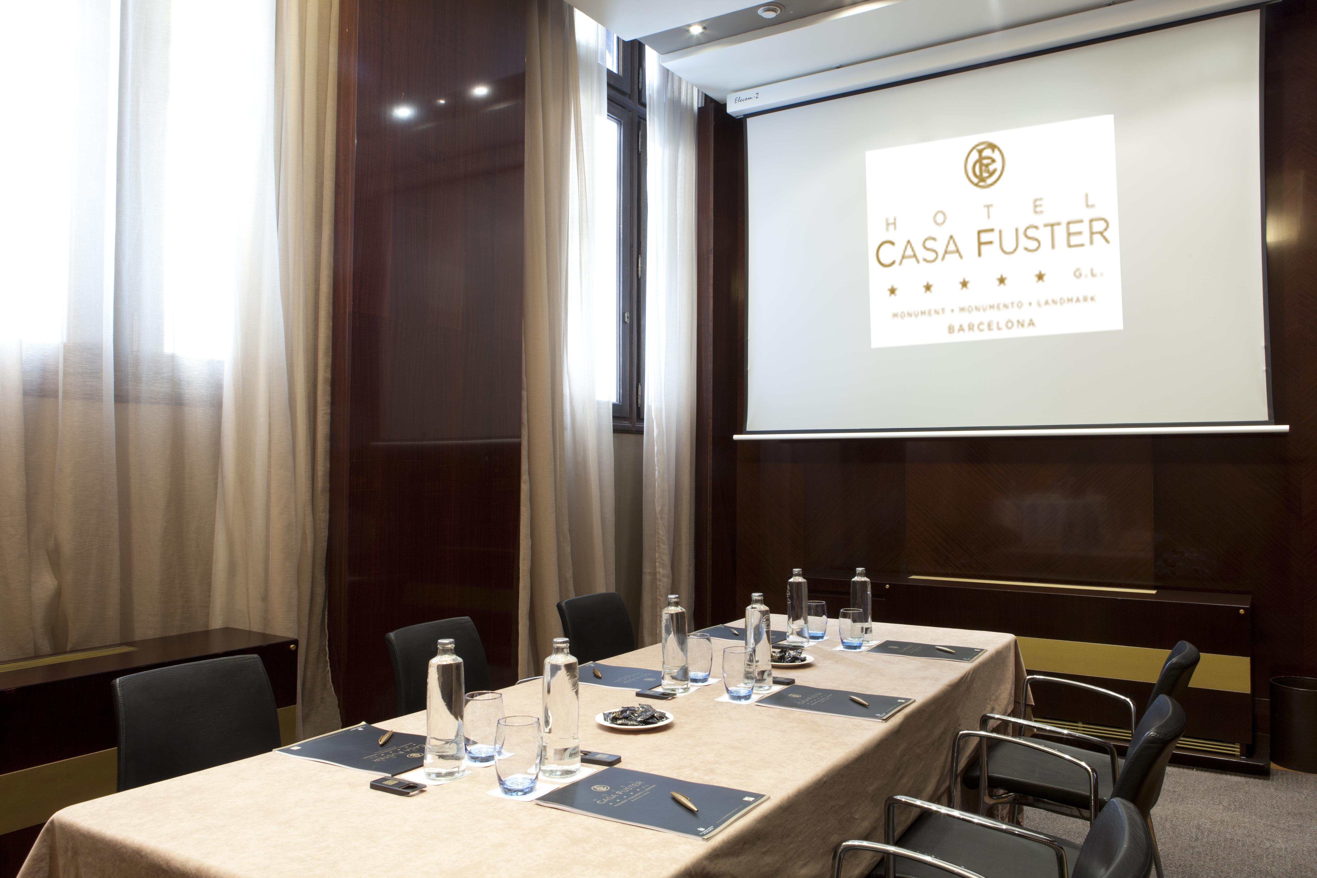 Casa Fuster G.l Monumento Barcelone