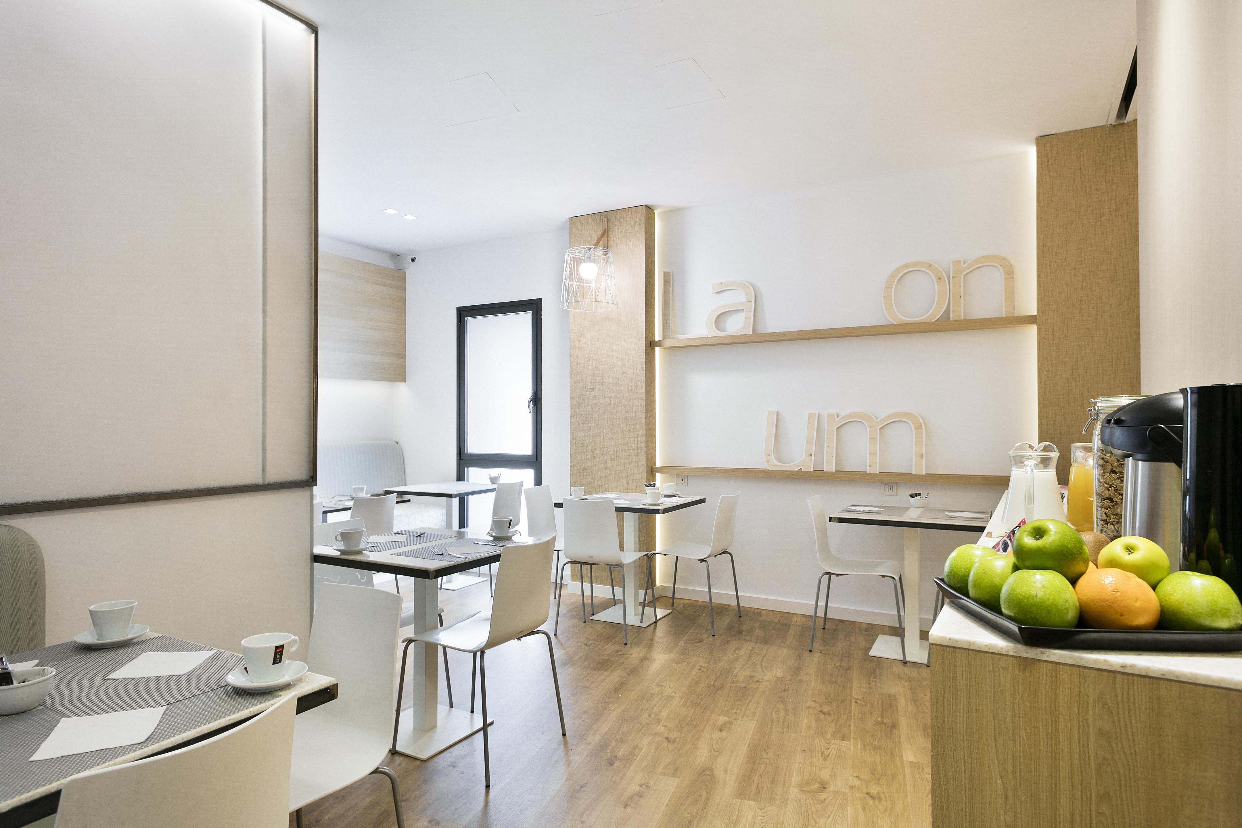 Acta Laumon Hotel 3*